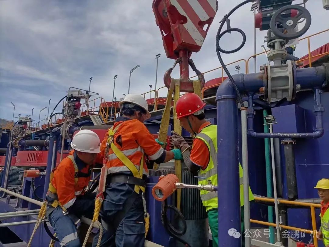 1740119831120047.jpg 640 (2).jpg